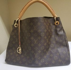 Louis Vuitton Artsy MM